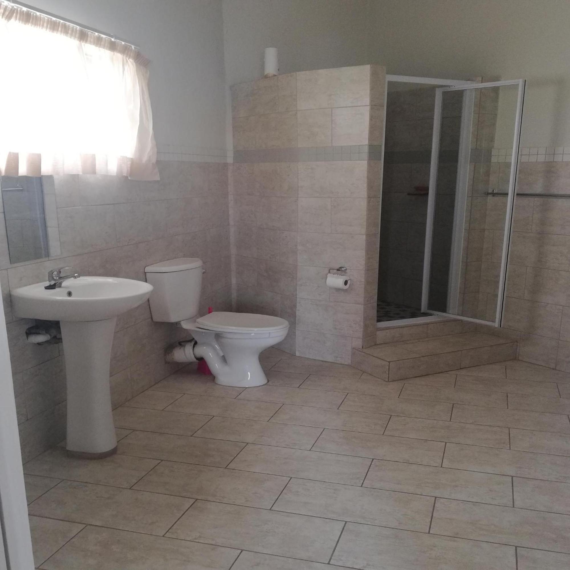 The Farmhouse Boutique Guesthouse And Beergarden Cc Outjo Room photo